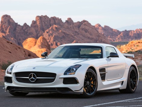 SLS AMG CoupeBlackSeries, prvo mjesto u kategoriji serijskih super sportskih automobila (čitatelji Auto Bilda)